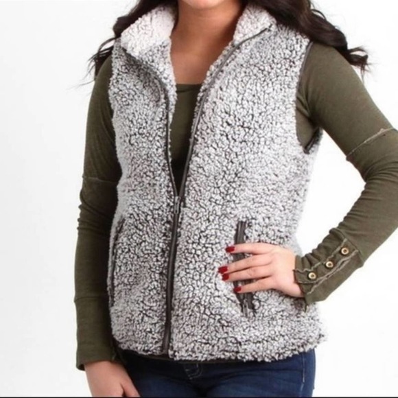 Thread & Supply Sherpa fleece Vest attic fleece grey L Teddy soft winter Fall 🍂 - Picture 9 of 9
